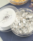 Feuilles d'or et d'argent